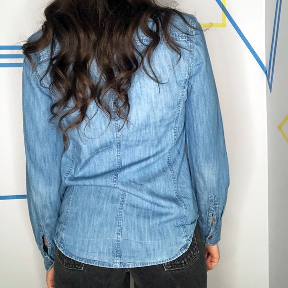 Calvin Klein Denim Button Down - Picture 5 of 5